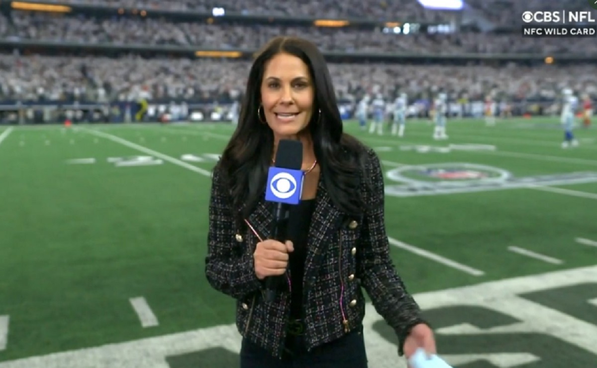 Women of the NFL: How Sports Lead Reporter Wolfson Gets Game Ready