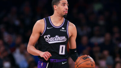 Tyrese Haliburton dribbles the ball
