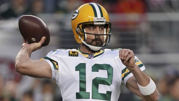 Aaron Rodgers ready to throw