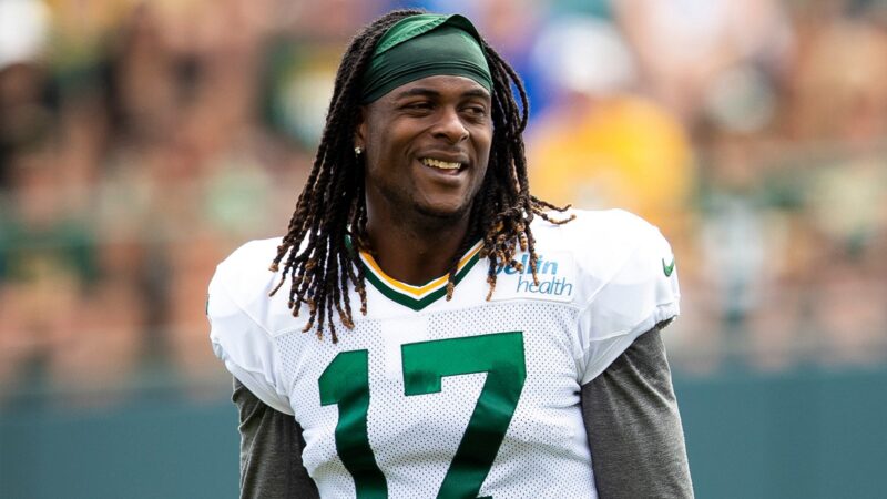 Davante Adams in pads
