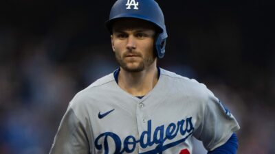 Trea Turner running