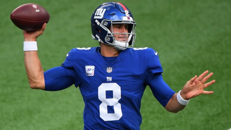 Report: Daniel Jones could sign with 49ers if Brock Purdy misses time