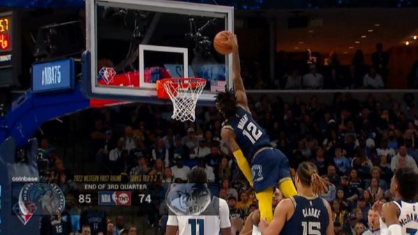 Ja Morant dunks the ball