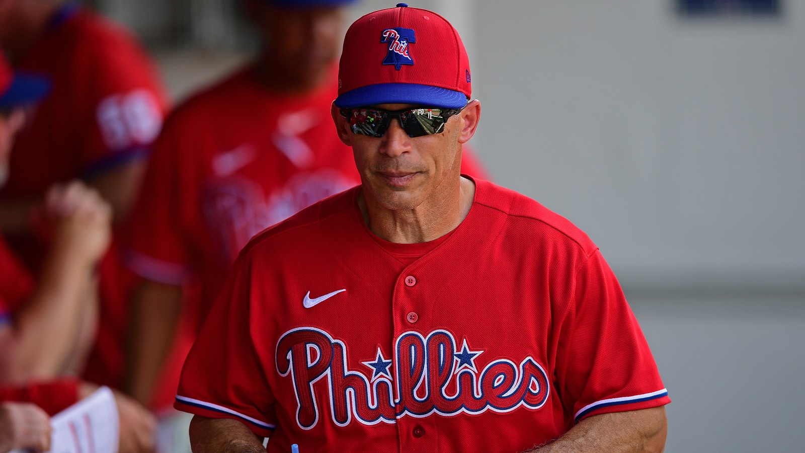 New York Yankees manager Joe Girardi walks to the dugout