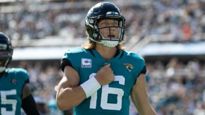 Jaguars QB Trevor Lawrence celebrates