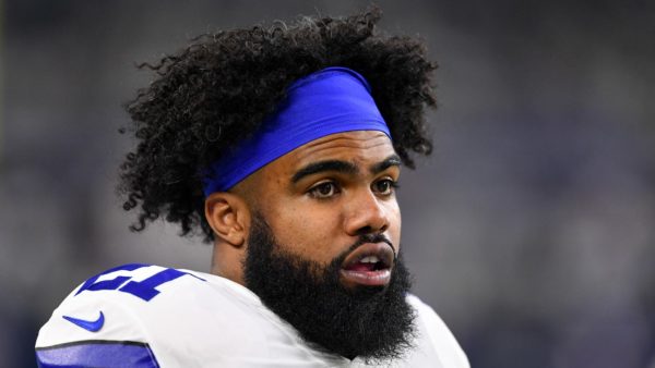 Ezekiel Elliot looking ahead