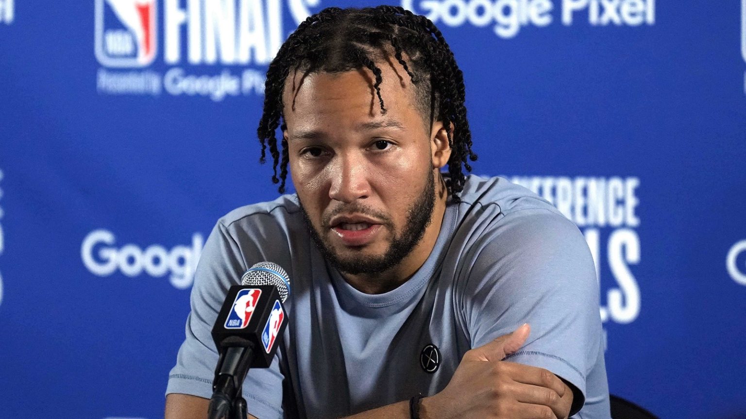 Cavaliers forward takes shot at Jalen Brunson ahead of Game 2