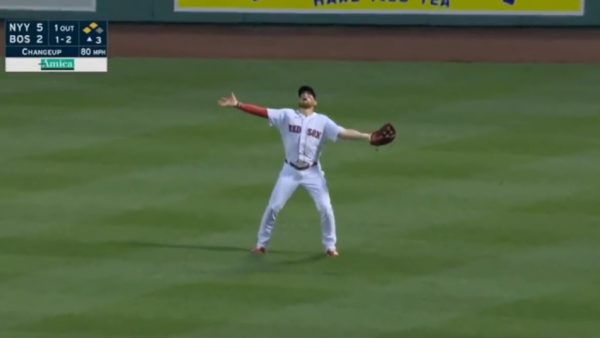 Christian Arroyo misses a ball