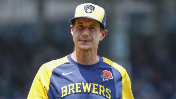 Craig Counsell managing the Brewers