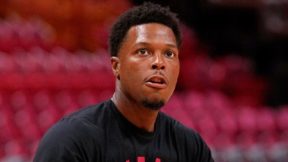 Kyle Lowry warming up