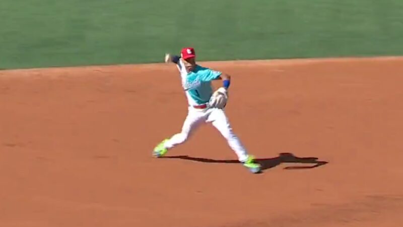 Masyn Winn throwing the ball 100.5 mph.