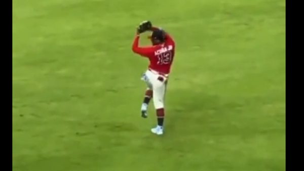 Ronald Acuna Jr does his Kenley Jansen 