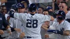 Yankees players celebrate