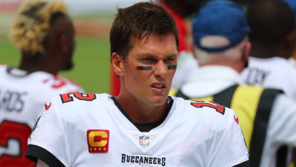 Will FOX Sports use Buccaneers' Tom Brady in its Super Bowl coverage? 