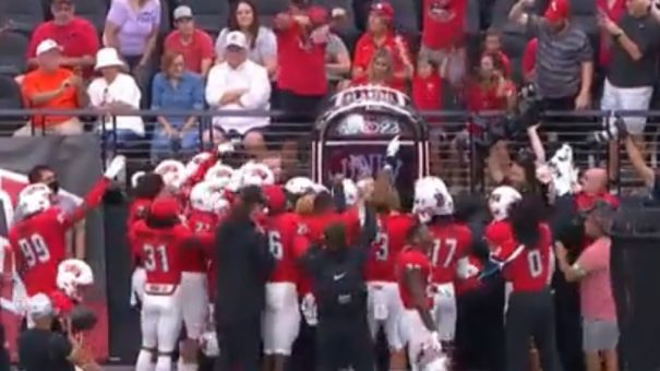 Unlv Goes Viral For Funny Turnover Prop 