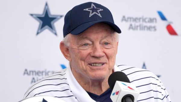 Jerry Jones at a press conference