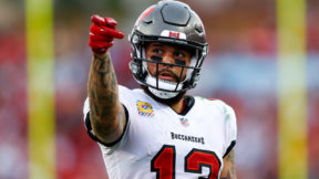 Mike Evans points during a game