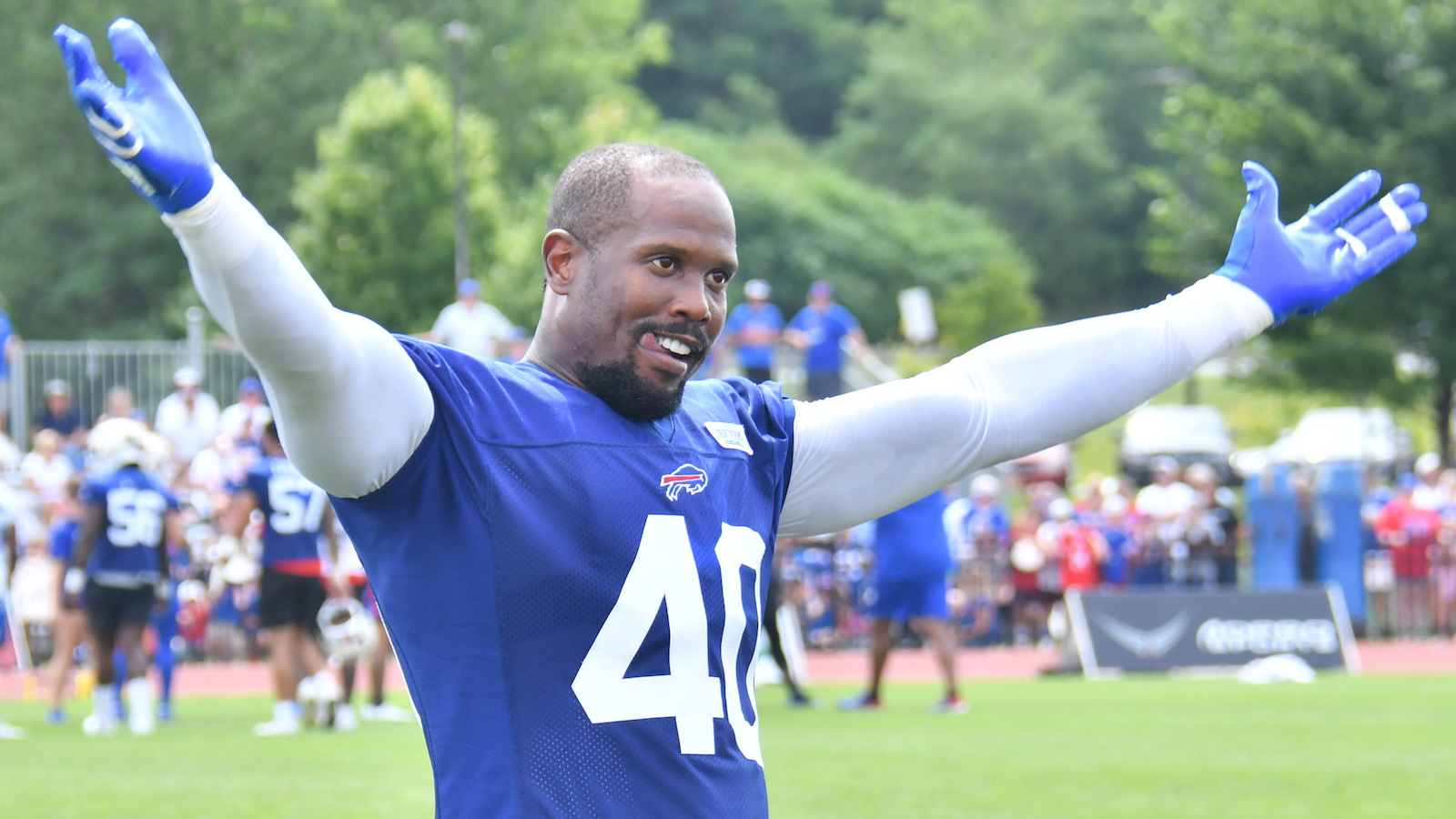 No matter whose jersey he's wearing, Bills' Von Miller dominates when he's  in LA 