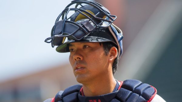 Kurt Suzuki in catching gear