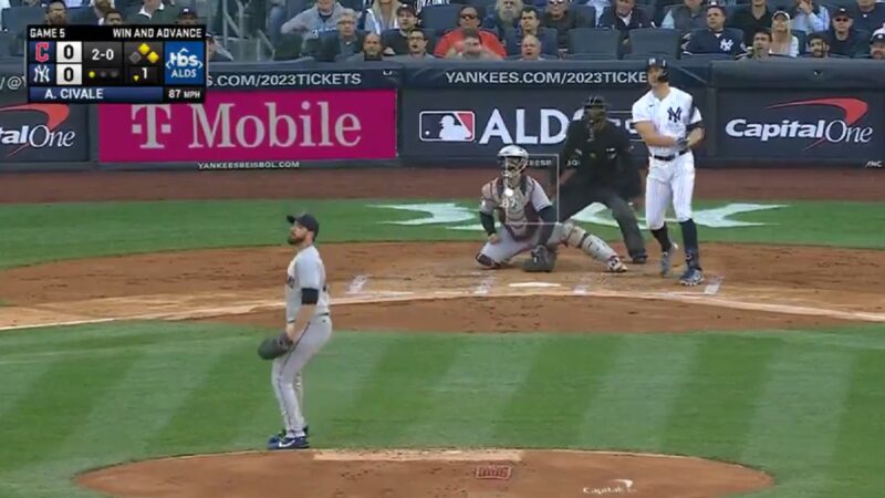 Giancarlo Stanton hits a home run