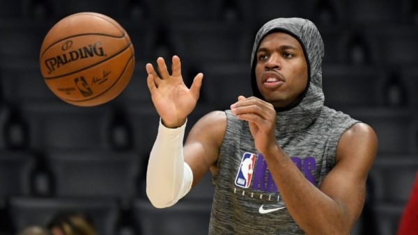 Buddy Hield catching a basketball