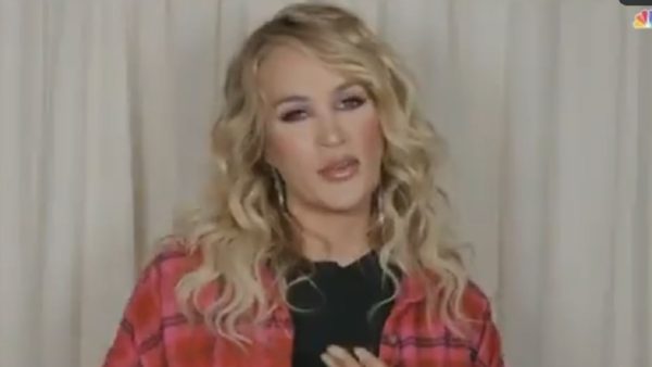 Carrie Underwood speaking
