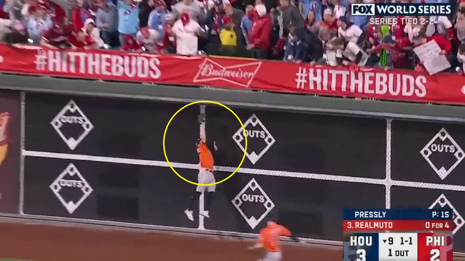 Chas McCormick makes incredible catch to save Astros in Game 5