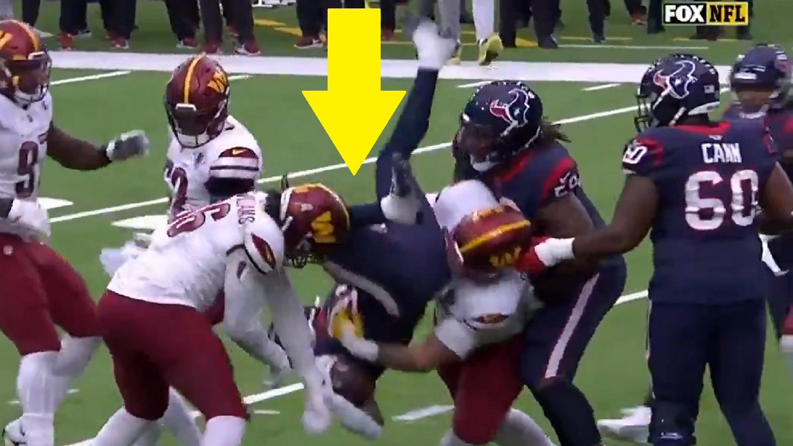 Washington DT John Ridgeway goes viral for his crazy wrestling tackle