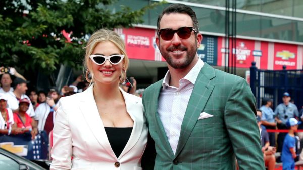 Justin Verlander and Kate Upton smiling