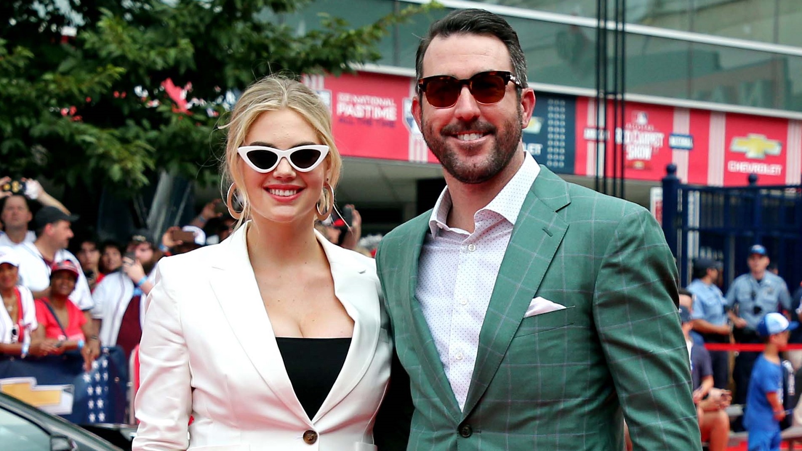 Phillies fans teased Justin Verlander with Kate Upton chants