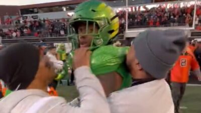 Oregon player DJ Johnson