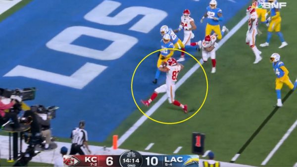 Travis Kelce struts like Deion Sanders