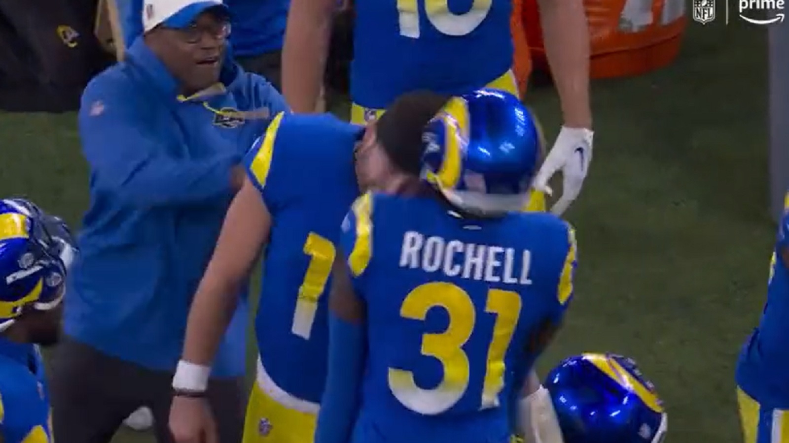 Baker Mayfield delivers crazy head-butt during Rams' win