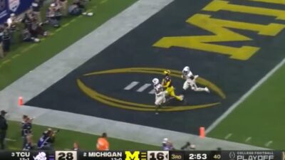 Dee Winters in the end zone