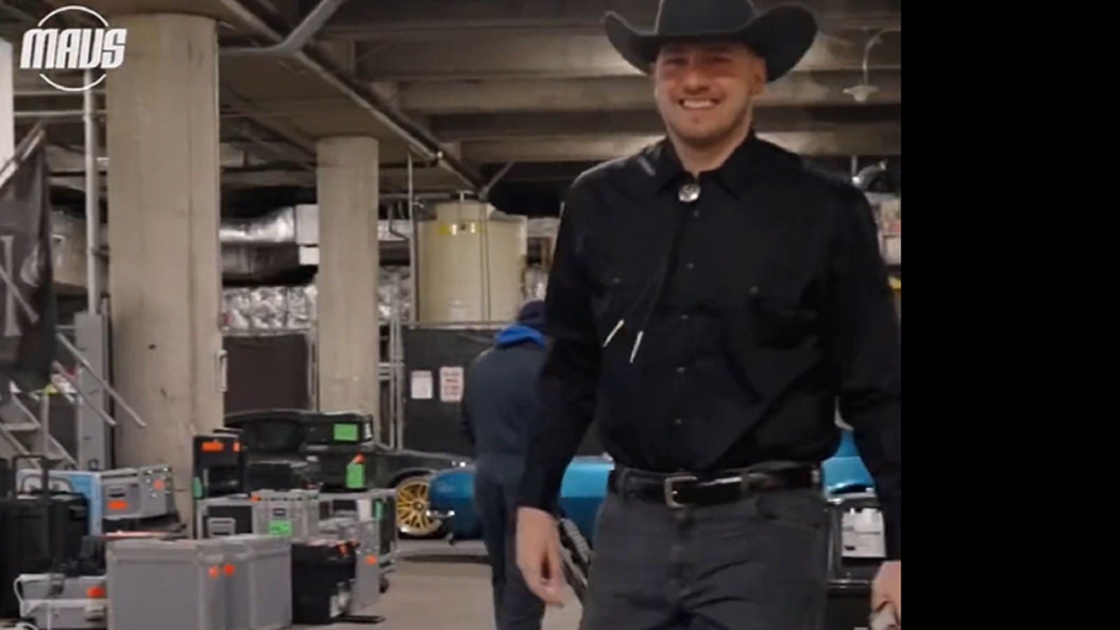 Watch: Luka Doncic goes full Cowboy with outfit for Mavericks