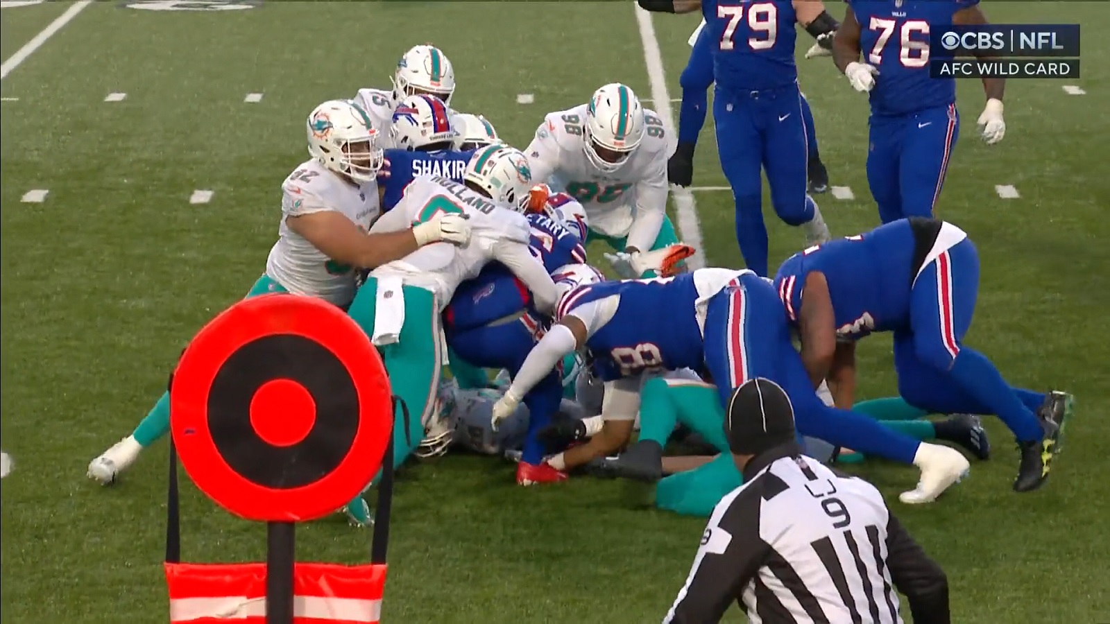 Bills-Dolphins: Refs crushed for gifting Devin Singletary first down