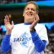 Mark Cuban clapping