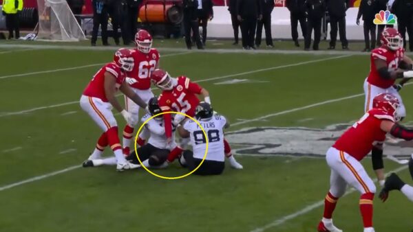 Patrick Mahomes leg injury