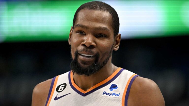 Suns reportedly hiring rival executive familiar to Kevin Durant