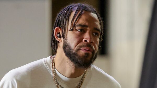 JaVale McGee getting off the team bus