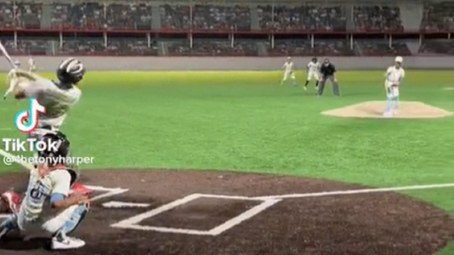Video Miguel Cabrera's 11yearold son slugs huge home run