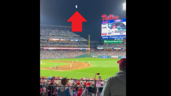 Phillies fans throw objects
