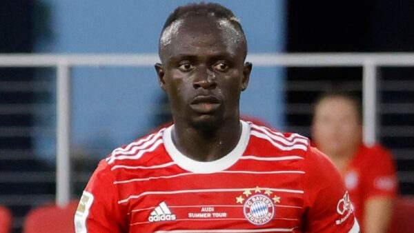 Sadio Mane in his Bayern Munich jersey