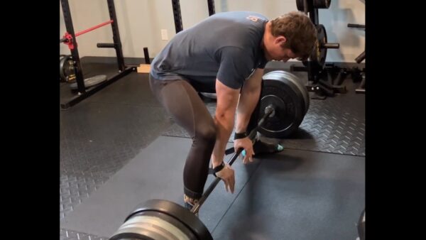 Ethan Evans deadlifts a massive amount of weight