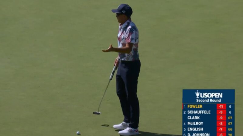 Rickie Fowler shrugs