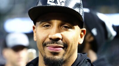 Andre Ward wearing a hat