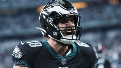 Dallas Goedert celebrating a play