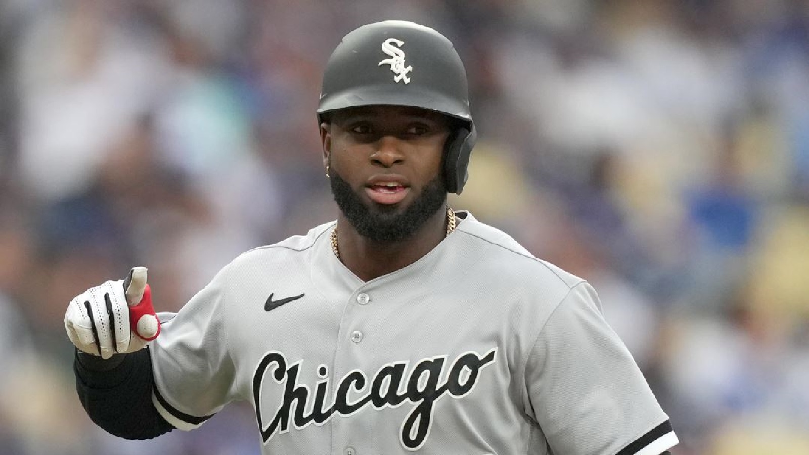 Luis Robert injury: White Sox outfielder pulls out of All-Star Game after  hurting calf during Home Run Derby 