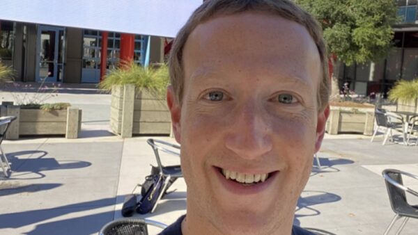 Mark Zuckerberg smiling