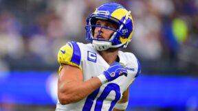 Cooper Kupp tracking a ball